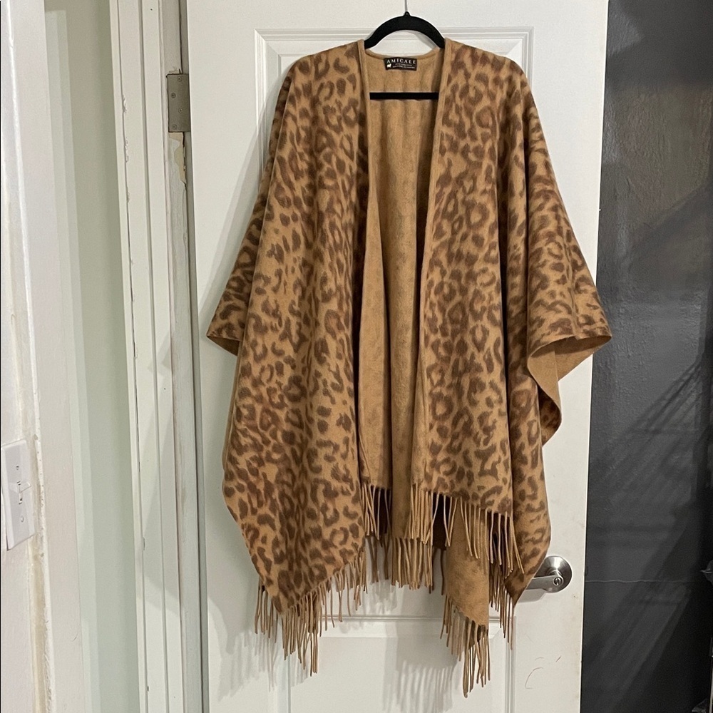 Amicale Pure Lambs Wool Leopard Animal Print Shawl Poncho Fringe